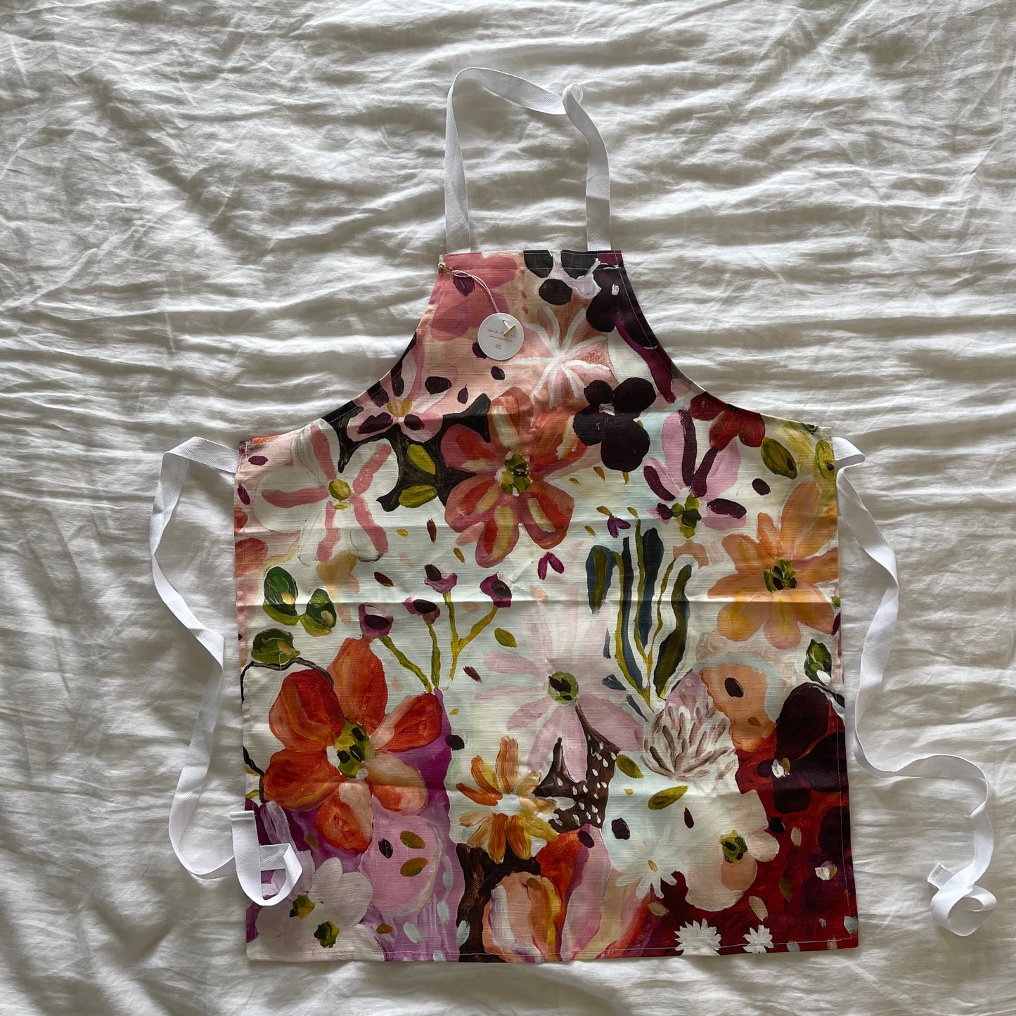 Apron in "Settle Petal" Print FREE NEXT DAY POSTAGE!